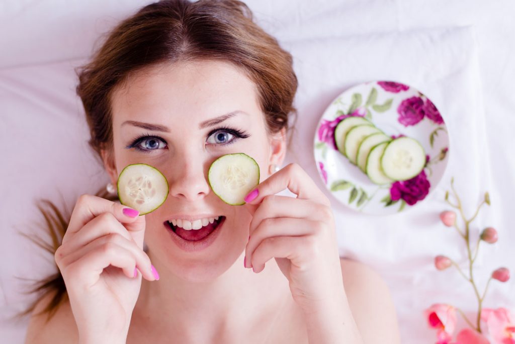 Simple Ways Cucumbers On Eyes Make You Look Beautiful Mystery Pickle